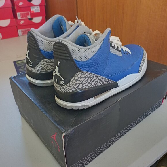 Size 10.5 - Jordan 3 Retro Varsity Royal 2020 OG box excellent condition - Picture 14 of 14